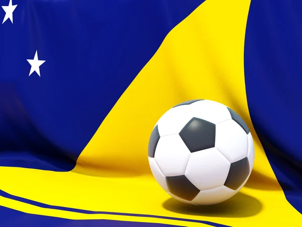 Bandeira de tokelau com futebol à sua frente — Fotografia de Stock