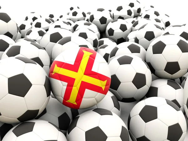 Fotbal s vlajka guernsey — Stock fotografie