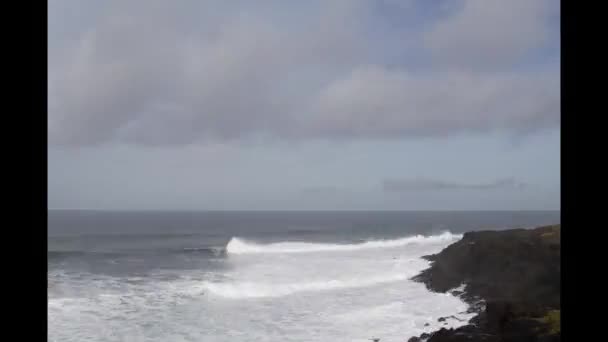 Upływ Czasu Niskiej Warstwy Zachmurzeń Fal Oceanicznych Wybrzeżu Oregonu — Wideo stockowe