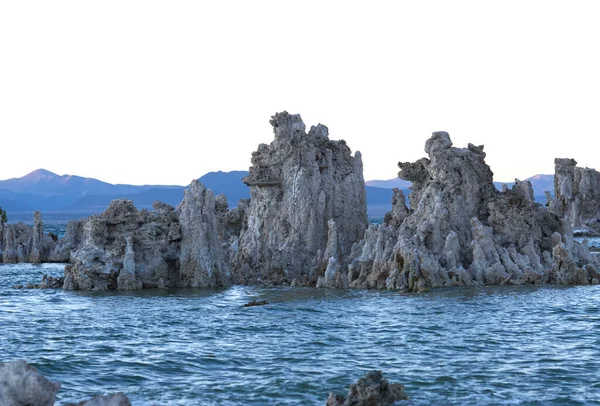 Groep Van Kalksteen Tufa Staande Mono Lake Zomer Late Namiddag — Stockfoto