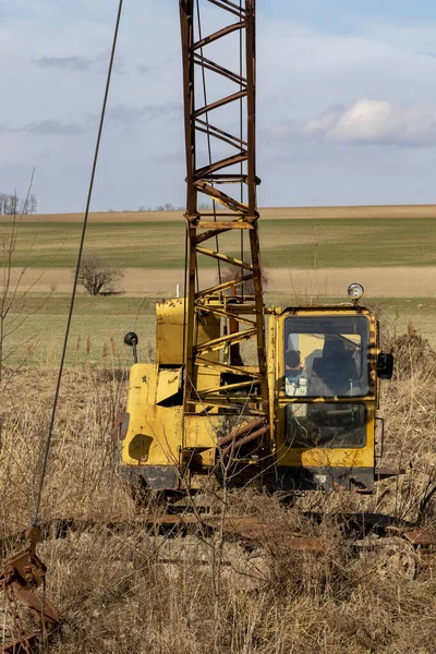 Abundant Old Rusty Mobile Crane Left Field — Stock Photo, Image