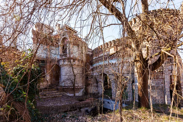 Les Ruines Château Chasse Campagne Xixe Siècle Début Printemps Lieu — Photo