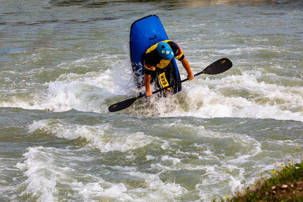 Slovakia Gabkovo Waterpark Aug 2019 White Water Rafting Action Enthusiastic — Stock Photo, Image