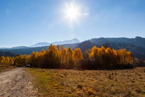 Barevná Podzimní Krajina Horách Začátku Podzimu — Stock fotografie