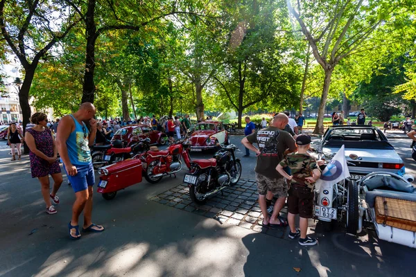 Festival Vélos Arrière Compris Les Anciens Modèles Communistes Conduit Par — Photo