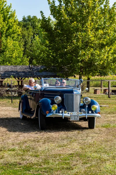 Szeged Hungary Aug 2021 Festival Van Achterste Vintage Auto Gereden — Stockfoto