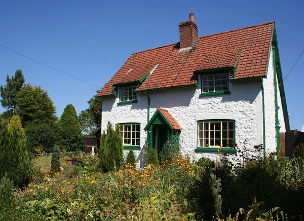 Engelse cottage — Stockfoto