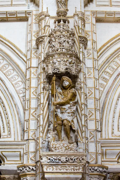 Saint george sculptuur in cordoba — Stockfoto