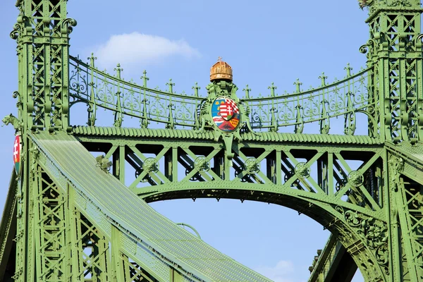 Liberty brug close-up in Hongarije — Stockfoto