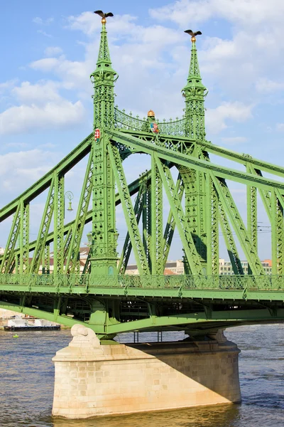 Liberty bridge i Ungern — Stockfoto