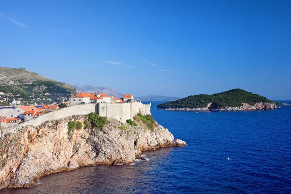 Dubrovnik e Lokrum Island no Mar Adriático — Fotografia de Stock