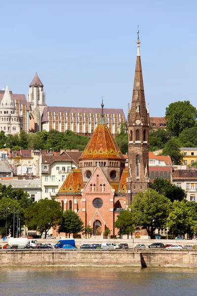 布达被改革的教会在布达佩斯 — 图库照片