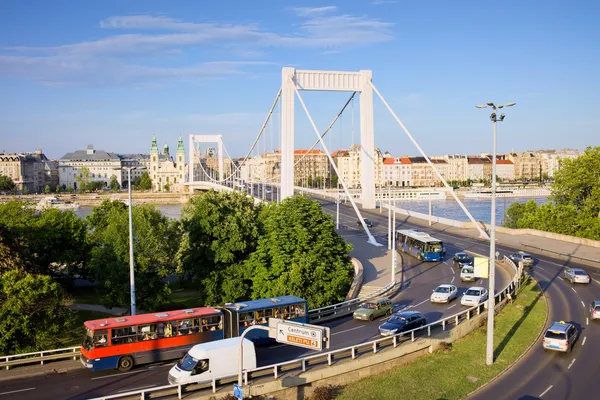 Trafic routier à Budapest — Photo