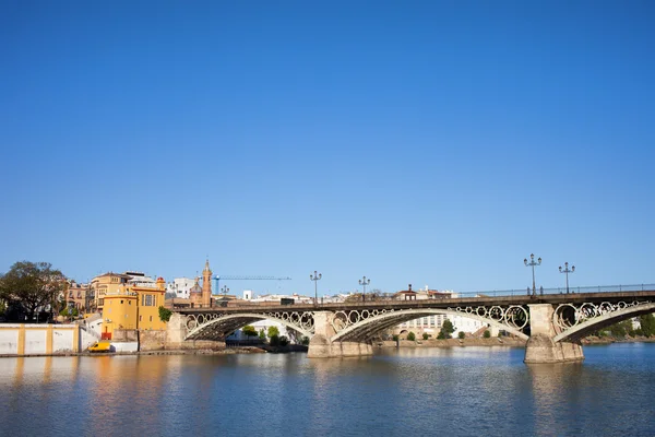 Puente de Triana en Sevilla —  Fotos de Stock