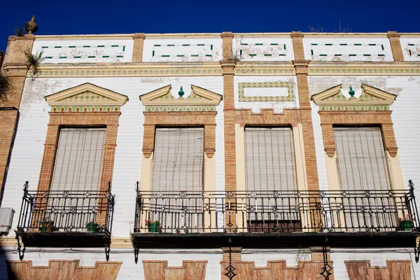 Traditionelle Hausfassade in Spanien — Stockfoto