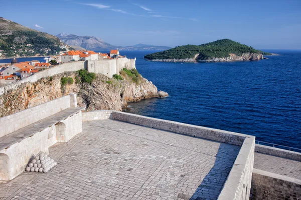Dubrovnik, fort lovrijenac ve lokrum Adası — Stok fotoğraf