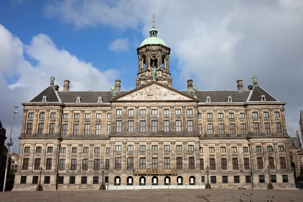 Koninklijk paleis w Amsterdamie — Zdjęcie stockowe