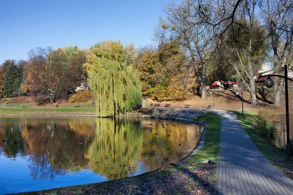 Moczydlo Park in Warsaw — Stock Photo, Image