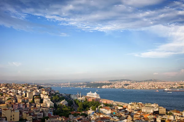 Paisaje urbano de Estambul en Turquía — Stok fotoğraf