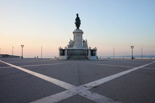 Praca comercio i gryningen i Lissabon — Stockfoto