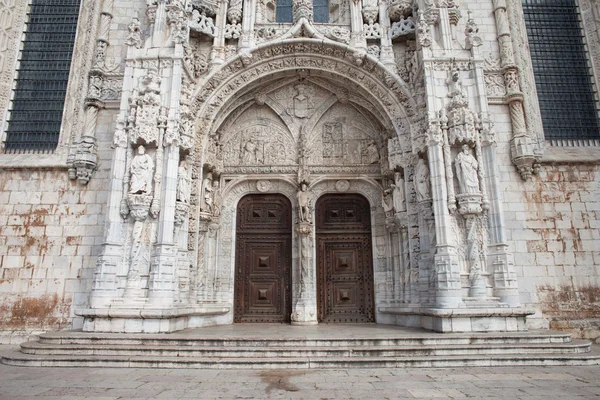South Portal to Jeronimos Monastery in Lisbon — Stock Photo, Image