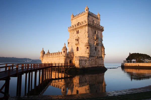 Morgon på belem tower i Lissabon — Stockfoto