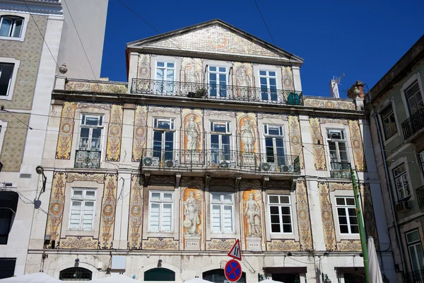 Immeuble carrelé dans le quartier Chiado de Lisbonne Photos De Stock Libres De Droits