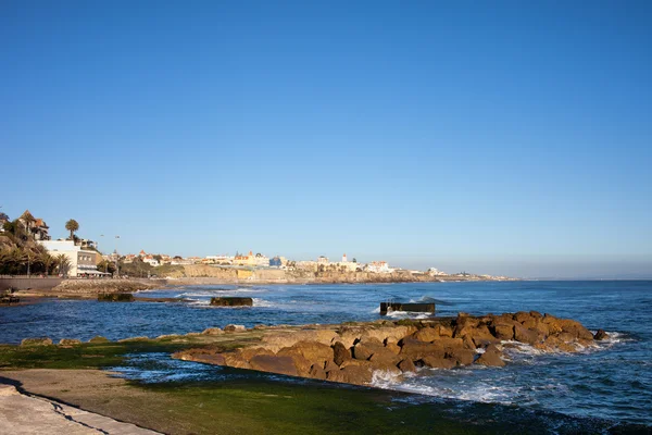 부두와 estoril 포르투갈에서의 해안선 — 스톡 사진