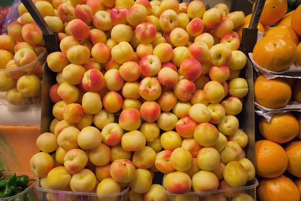 Peaches Stall — Stock Photo, Image
