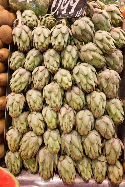 Artichokes Stall — Stock Photo, Image