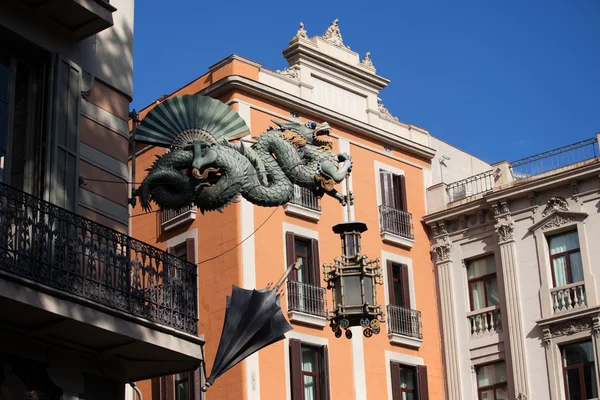 Chinesischer Drache in Barcelona — Stockfoto