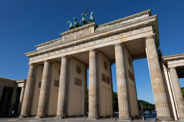 Niemcy Berlin Brama Brandenburska Monumentalny Zabytek Miasta Architektura Neoklasycystyczna — Zdjęcie stockowe