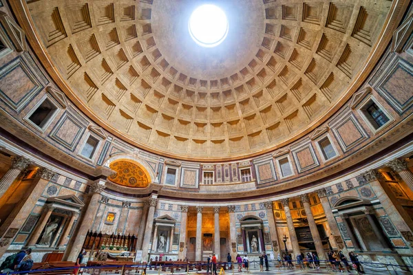 Watykan Rzym Włochy Sierpnia 2020 Wnętrze Panteonu Kopułą Oculus Starożytna — Zdjęcie stockowe