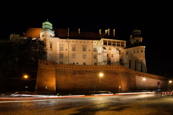 Wawel Royal Castle Illuminated Night Krakow Poland — Zdjęcie stockowe