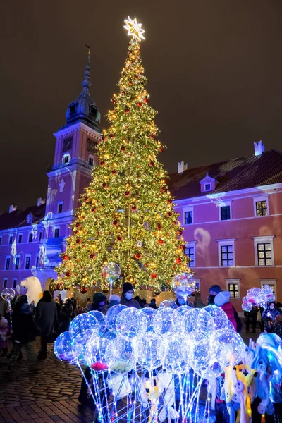 Warsaw Poland December 2020 People Christmas Tree Led Balloons Sale — Stockfoto