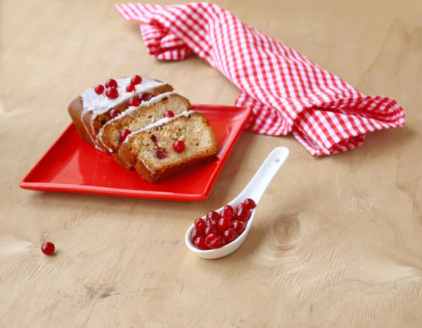 Cranerry torta egy fából készült asztal — Stock Fotó