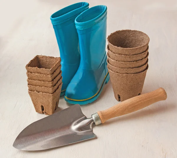 Still Life with peat pots — Stock Photo, Image