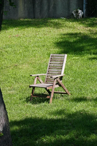 Krzesła samotny — Zdjęcie stockowe