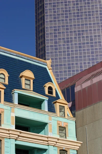 Old and New Buildings — Stock Photo, Image