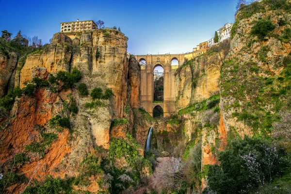 Byn Ronda i Andalusien, Spanien. Detta foto gjort av HDR teknik — Stockfoto