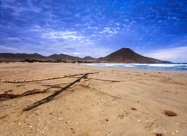 Praia de Genoveses e mar-Espanha-Almeria-Cabo de Gata parque natural — Fotografia de Stock