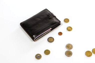 siyah deri cüzdan ve para euro