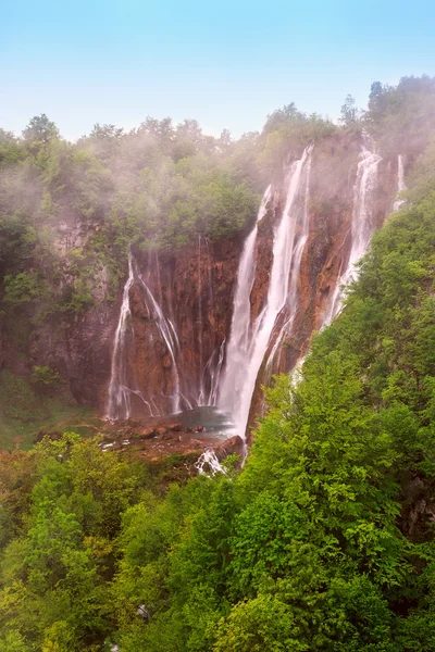 Cascate nel Parco Nazionale di Plitvice, Croazia — Foto Stock