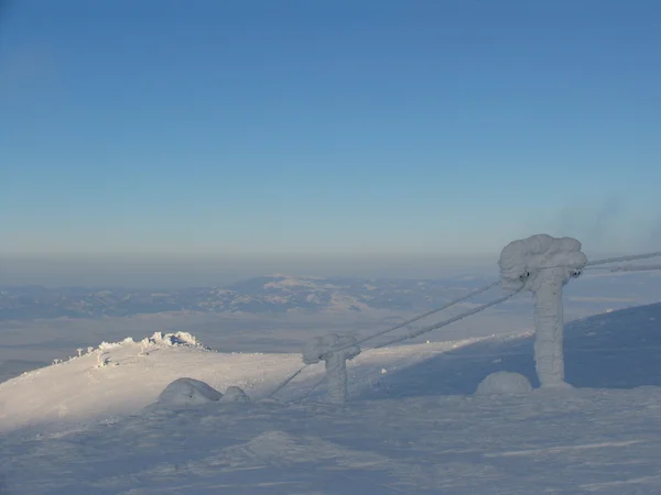 Met sneeuw bedekte — Stockfoto