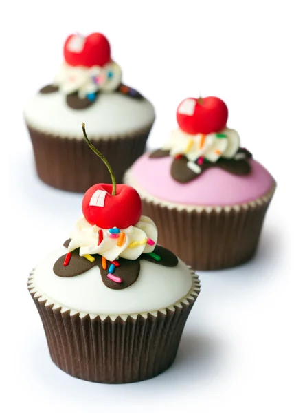 Cherry cupcakes — Stock Photo, Image