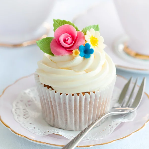 Çiçek cupcake — Stok fotoğraf