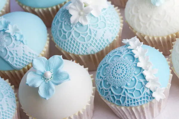 Esküvői cupcakes — Stock Fotó