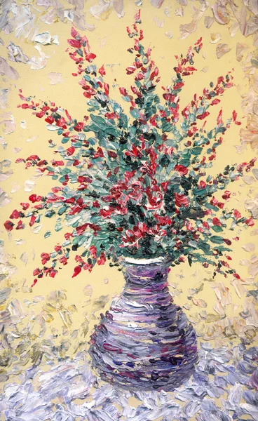 Stillleben Öl. Strauß lila Blumen in anmutiger Vase — Stockfoto