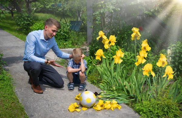 Mauvais Mâle Humain Colère Papa Réprimande Réprimande Avertir Amour Soin — Photo