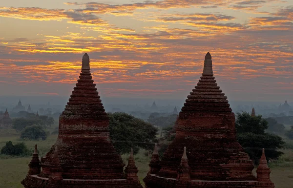 Bagan sunrise — Stockfoto